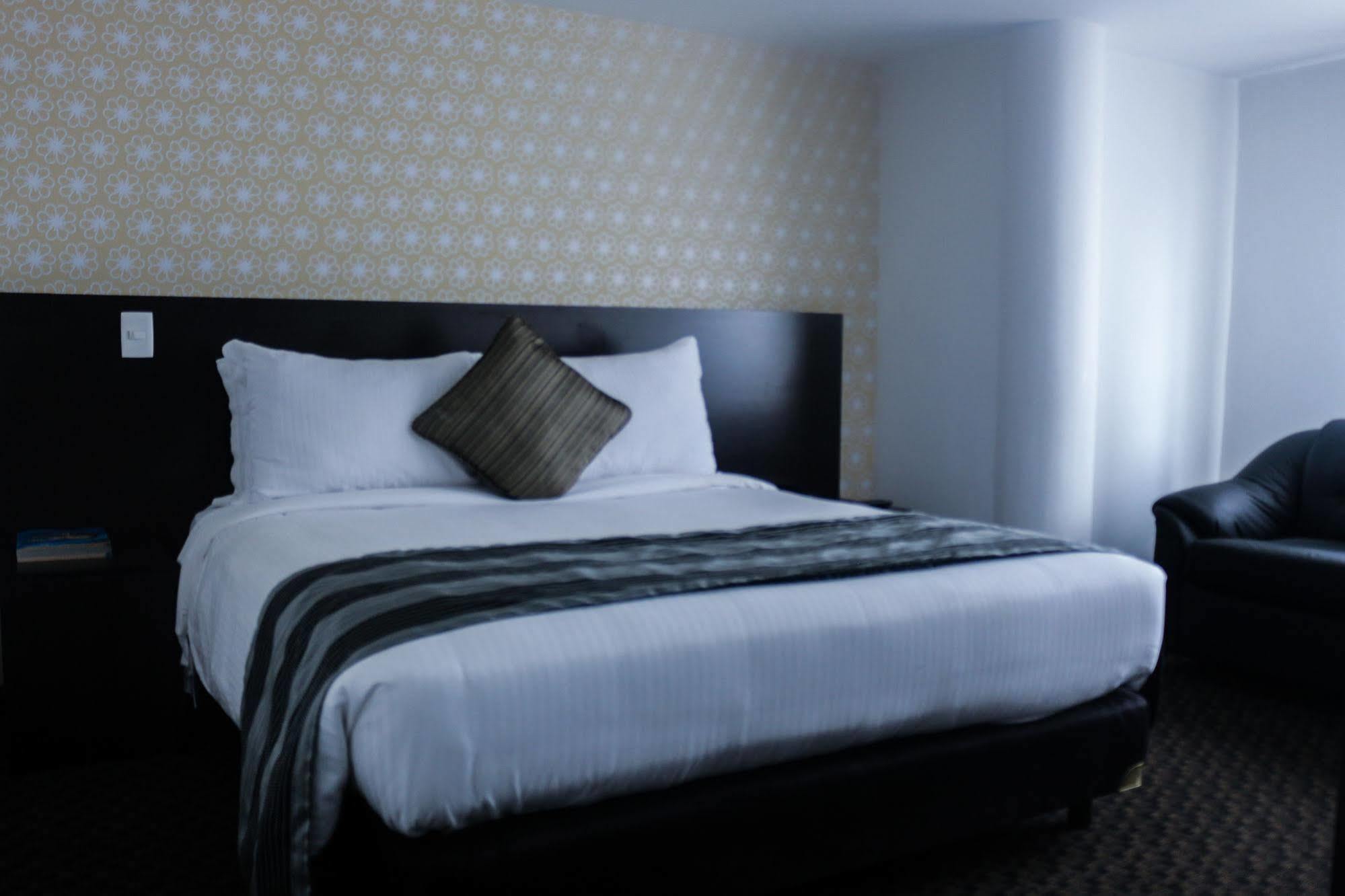 Hotel Castellana 95 波哥大 外观 照片